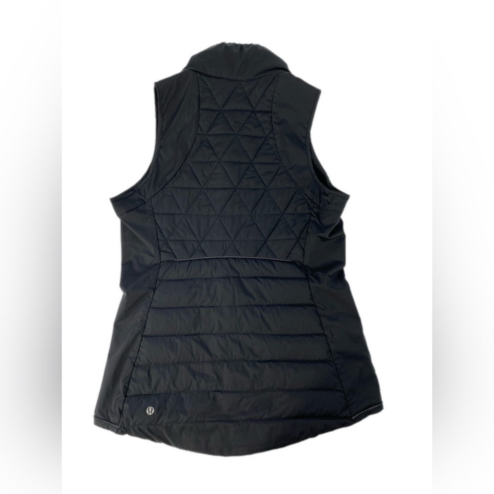 Lululemon Fluffed Up Vest Black size 8 - Picture 7 of 8